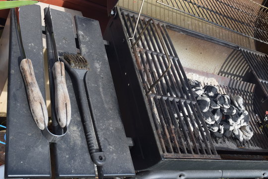 Charcoal Barbeque Grill
