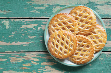 Round Apple Lattice Cakes in plate