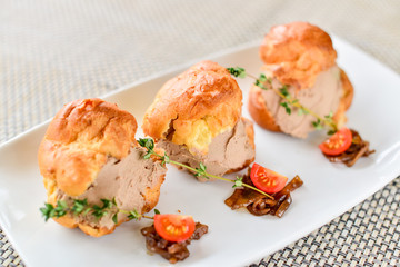 profiters with pate