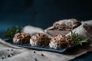 brötchen, appetizer, appetiser, starter, vorspeise, romantic, restaurant