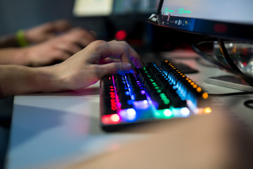 Professional gaming keyboard