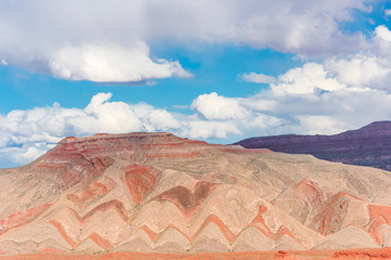 Zig-zag hills