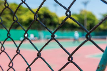 Fototapeta premium テニスコートとフェンス
