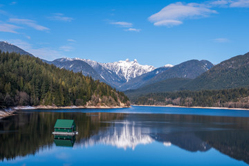 Naklejka na ściany i meble Mountain Lake with Blue Sky in British Columbia, Canada.