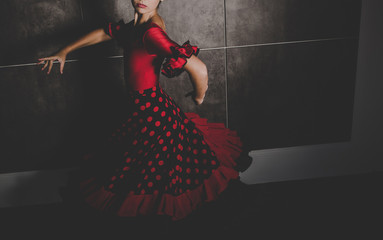 woman in red dress dancing spanish flamenco - obrazy, fototapety, plakaty