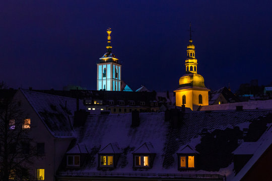 Siegen Nikolaikirche Kr&ouml;nchen und Marienkirche in Winternacht mit Schnee