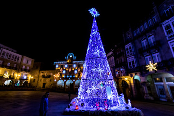 christmas tree at night