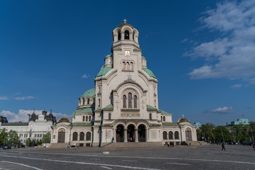 Fototapeta na wymiar The Alexander Nevsky Cathedral in the downtown of Sofia, Bulgaria