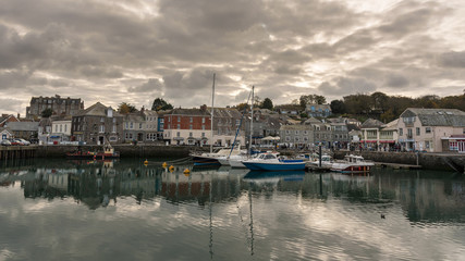 Fototapeta na wymiar Padstow harbour, Cornwall, Devon