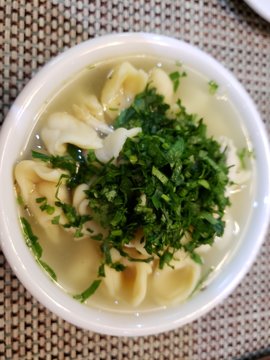 sopa de capeleti