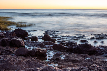 la costa en larga exposición 