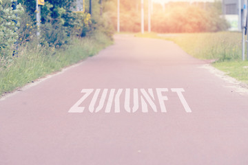 Eine Straße in RIchtung Zukunft