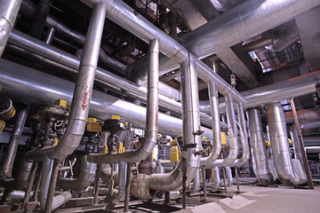 Industrial Steel pipelines, valves, cables and walkways