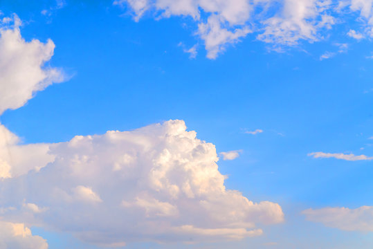 blue sky with white clouds © Асель Иржанова