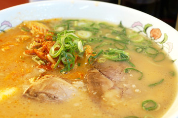 キムチとんこつラーメン