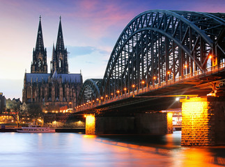 Cathedral in Cologne at night