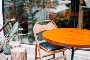 chill at table and chair cafe