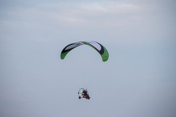 First lesson of paragliding in tandem, free as a bird