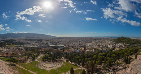 Fototapeta na wymiar Panorama of the Theater of Dionisio and city of Athens from Acropolis