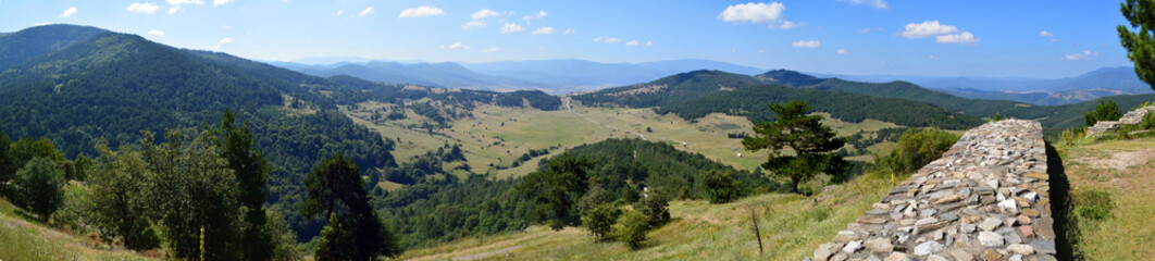 Fototapeta na wymiar Panoramic View from Tsepina Fortress, Western Rhodope Mountains, The Mountain of Orpheus (Bulgaria)