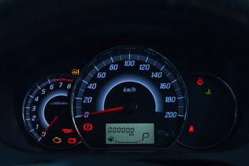 Screen display of car status warning light on dashboard panel symbols which show the fault indicators