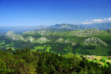 Obraz premium Mountain landscape in the Picos de Europa national park, Spain, Asturias