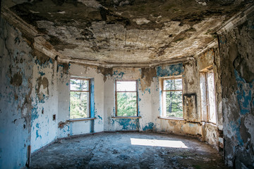 Fototapeta na wymiar Abandoned Soviet Sanatorium in Tskaltubo, Georgia