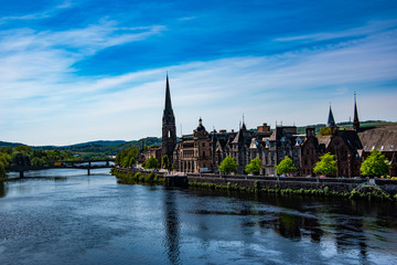 Naklejka premium Panoramic view of Perth town. River Tay, Scotland, UK.