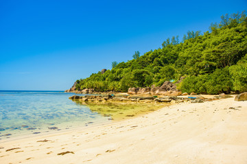 Fototapeta na wymiar Beautiful tropical landscape of a sandy beach, Seychelles