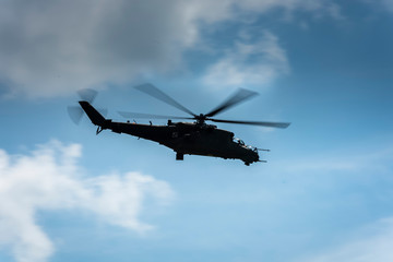 Fototapeta na wymiar Mi 24 helicopter on the fly