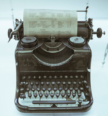 Typewriter Mechanical Machine for Writing