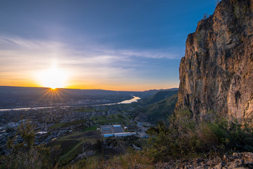 Saddle Rock Sunrise in Wenatchee, WA © Myk Crawford