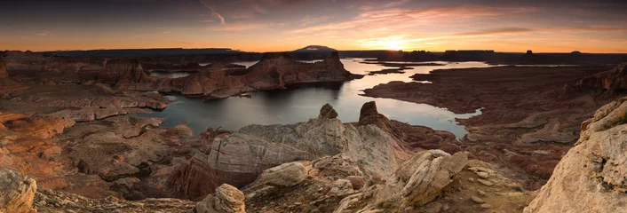 Lake Powell © martinchrt