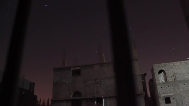 timelaps slowshutter video for the bullets from anti-aircraft