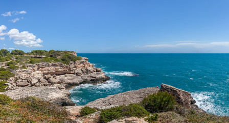 Küste mit Klippen bei Cala Figuera, Mallorca