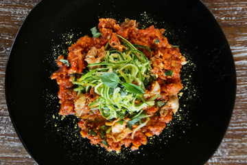 Zucchini noodles with simple tomato sauce