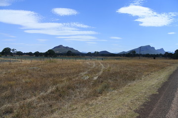 Wolken und Berge im Grampians-Nationalpark in Australien