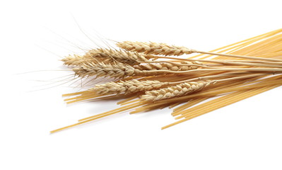 Integral spaghetti, pasta isolated on white 