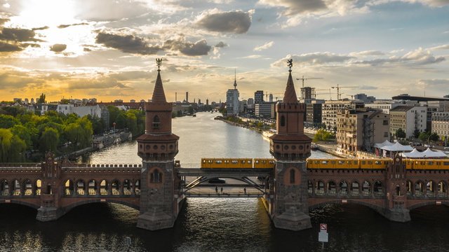Oberbaum Bridge in Berlin