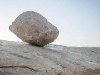 クリシュナのバターボール　マハーバリプラム