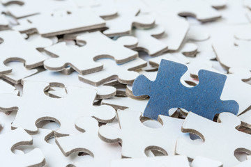 Leadership or distinction concept