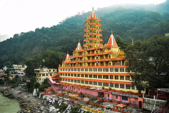 Trayambakeshwar Temple Rishikesh