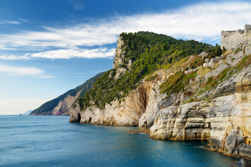Fototapeta na wymiar Beautiful view of picturesque jagged coastline in Porto Venere village, Liguria, Italy