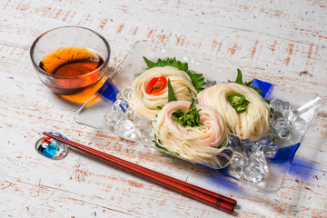 そうめん　ひやむぎ　Japanese very thin noodle(Somen)