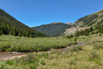 scenic view of Sawatch Range in Rocky Mountains from Lake Creek Valley  (Lake County, Colorado, USA)