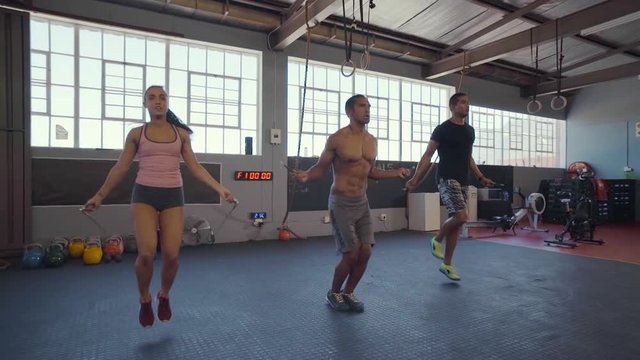 group gym skipping