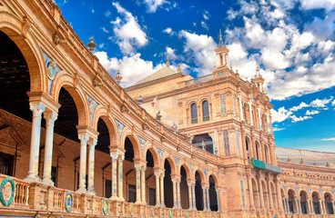 Obraz premium Plaza de Espana, Seville, a plaza in the Parque de María Luisa, a landmark example of Spanish architecture