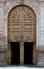 Puerta de la catedral de Morelia