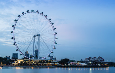 Obraz premium Big ferris wheel in night
