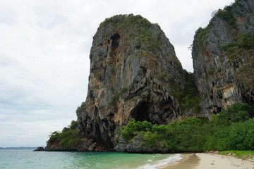 Beach, sea and mountains